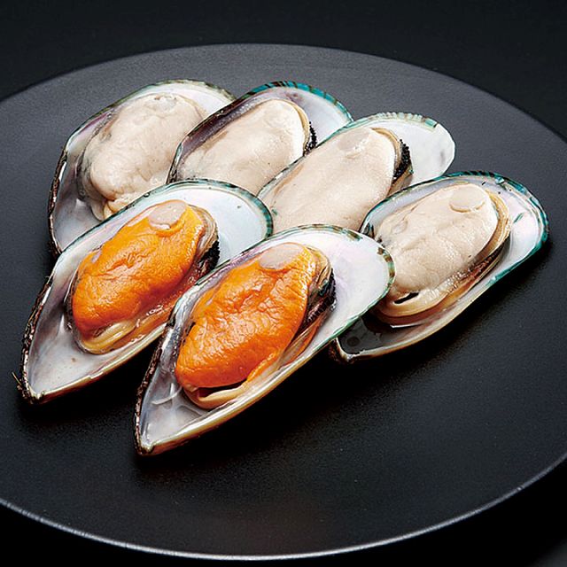 ウミオス)パーナ貝殻付 M 1kg(30／45粒)